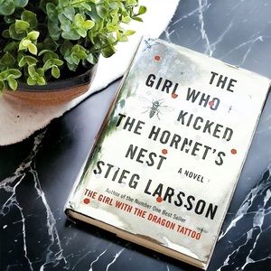 Novel Girl Kicked Hornets Nest Book Stieg Larsson